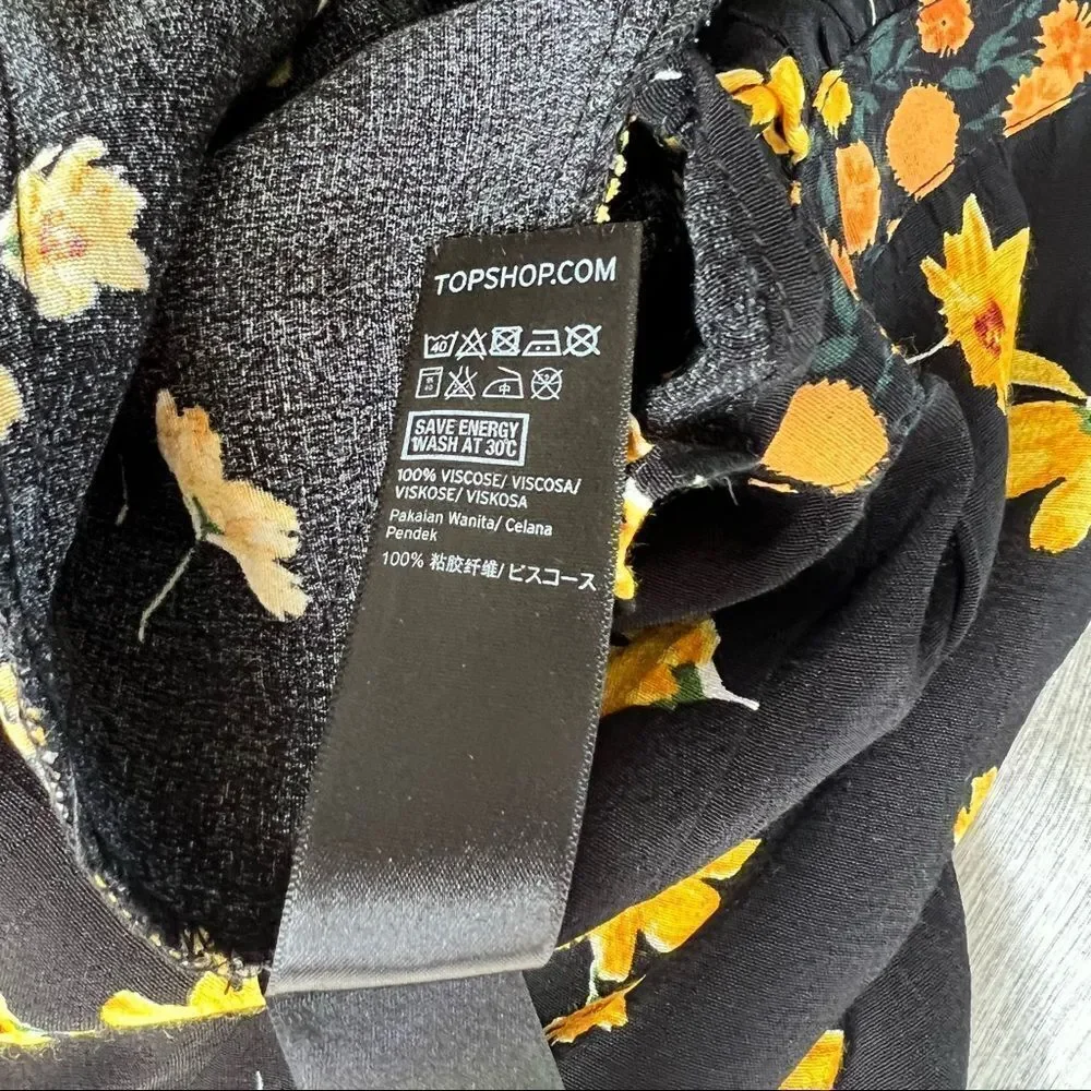 TOPSHOP Black & Yellow Floral High Waisted Shorts Size 4